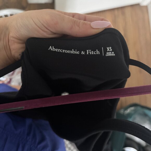 Abercrombie Activewear Jumpsuit YPB - Picture 2 of 4